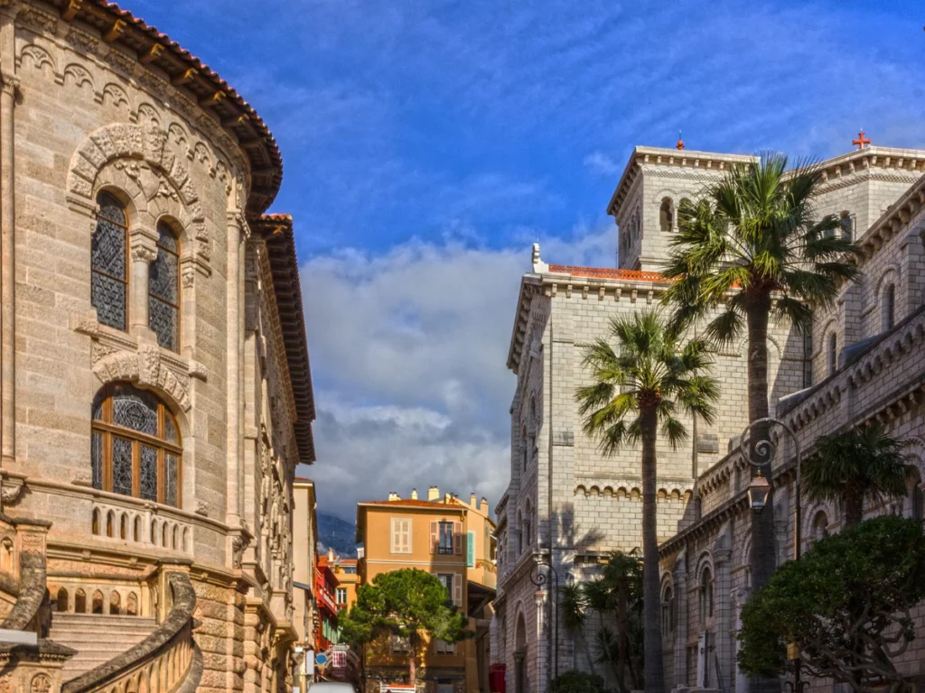 Monaco courthouse, Saint Nicholas Cathedral